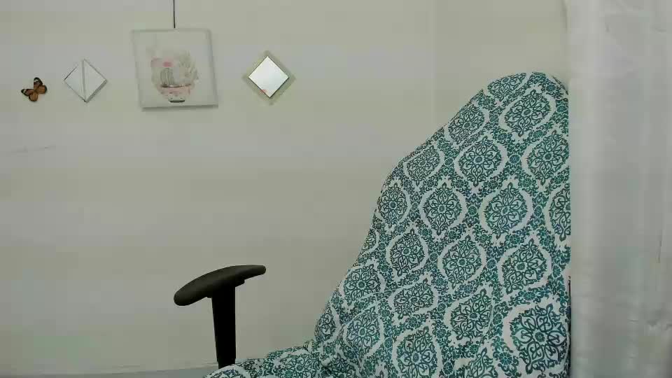 zooeybelair Webcam Chat September 21, 2026