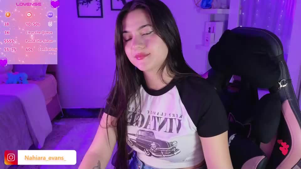 nahiara_evans_ Webcam Chat September 21, 2026