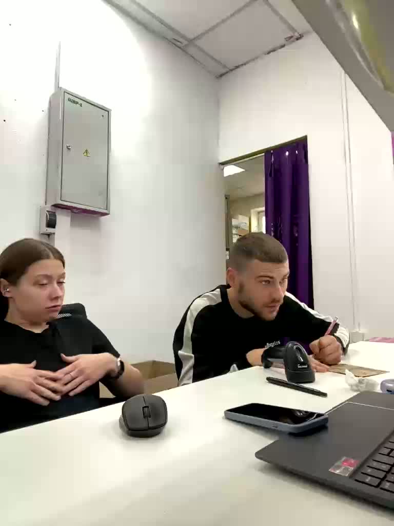 -SweetCouple-1 Webcam Chat September 21, 2026