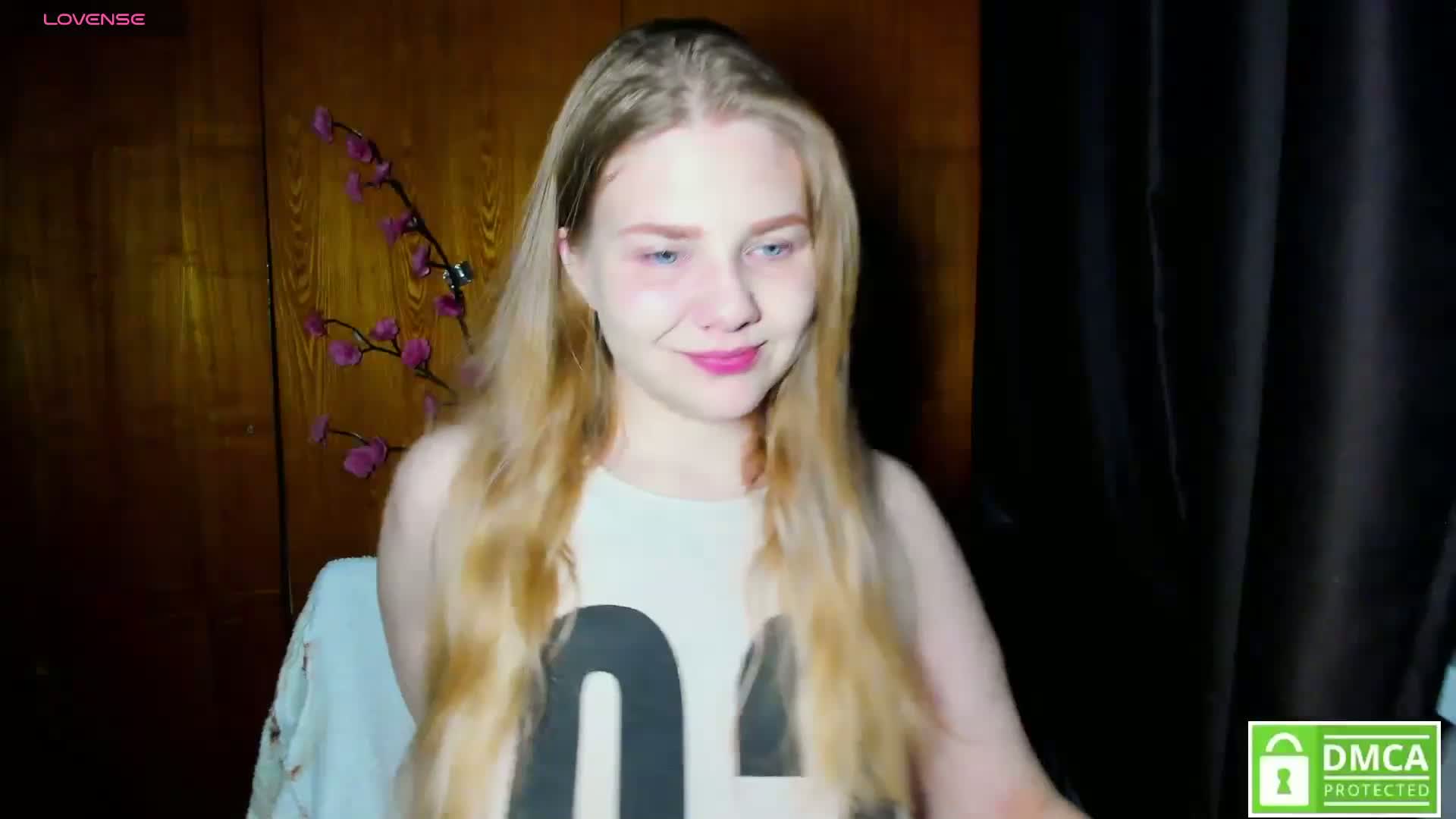 Emma-Frizea Webcam Chat September 21, 2026