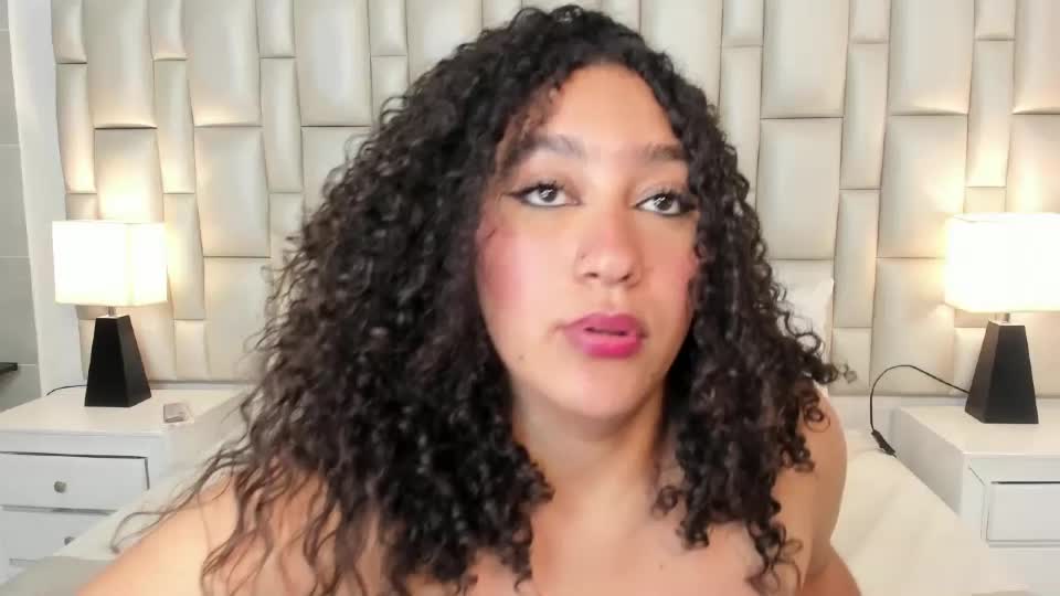 naomycambels Webcam Chat September 21, 2026