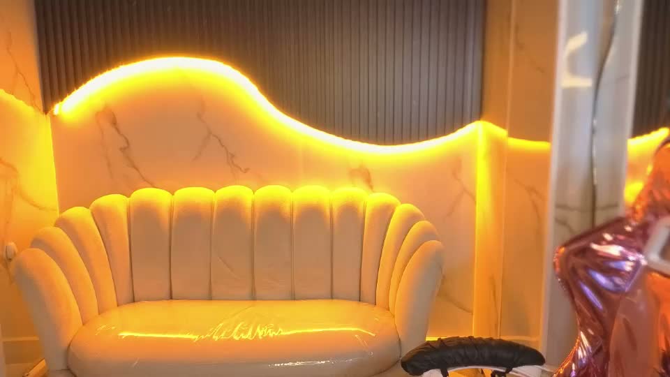 sweet_venus_b Webcam Chat September 21, 2026