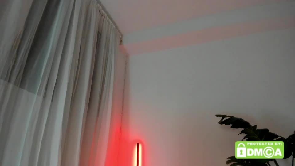 ashllovee_ Webcam Chat September 21, 2026