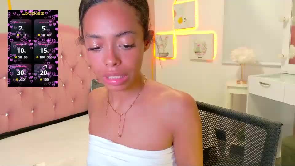 peneelopeecute Webcam Chat September 21, 2026