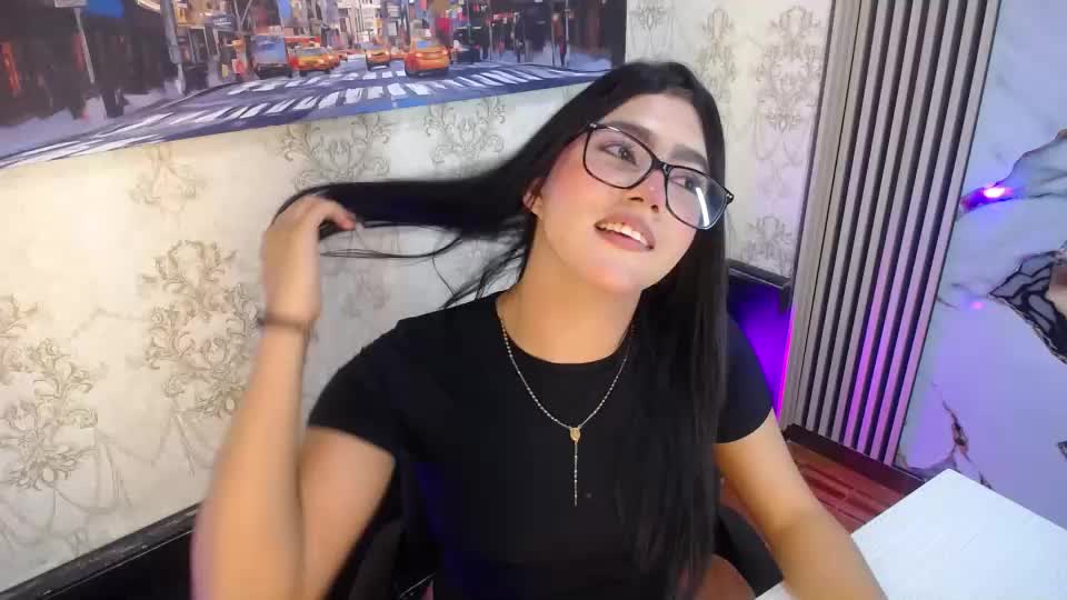 holly_watson_ Webcam Chat September 21, 2026