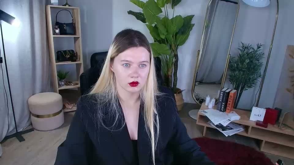 celestinemauriac Webcam Chat September 21, 2026