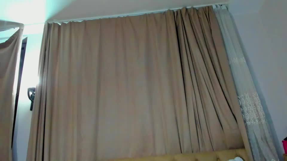 lesyaliss Webcam Chat September 21, 2026