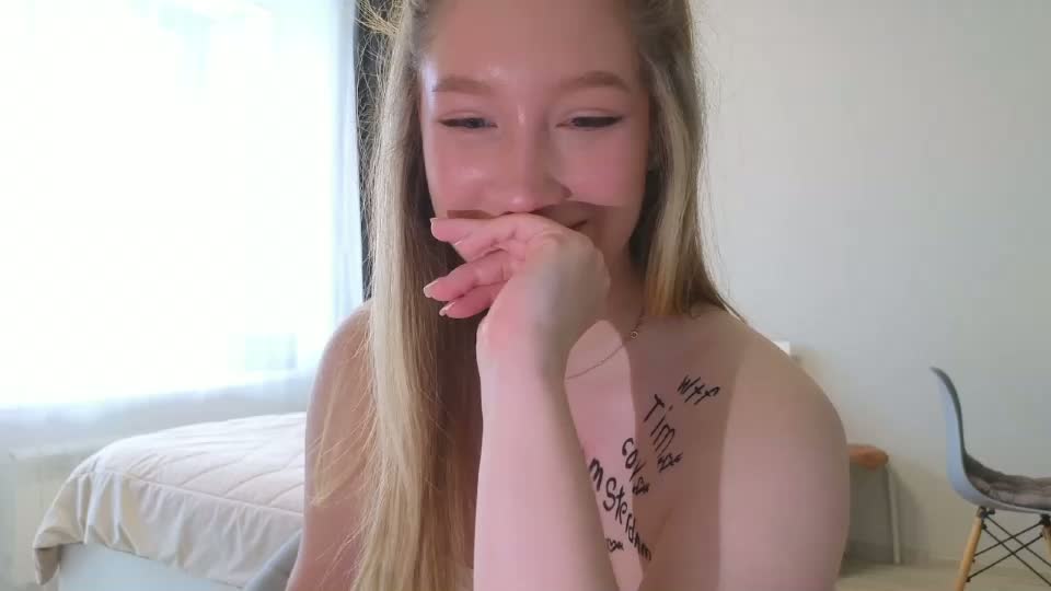 pink_rosee_ Webcam Chat September 21, 2026