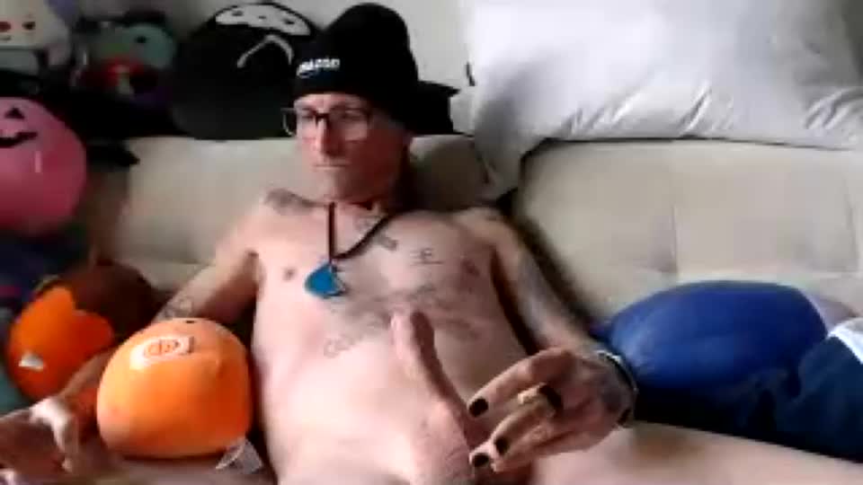 tattoedcouple25 Webcam Chat September 22, 2026
