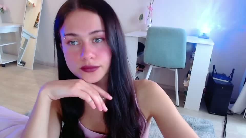 eliscuteblonde Webcam Chat September 22, 2026