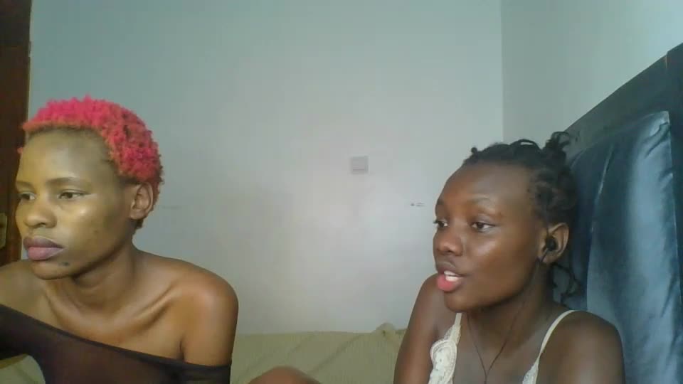 peach_ebonny Webcam Chat September 22, 2026