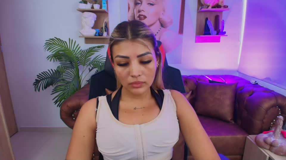 saloomee__ Webcam Chat September 22, 2026