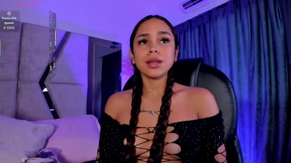 carolinefyre Webcam Chat September 22, 2026