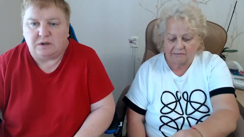 mommy99x Webcam Chat September 22, 2026