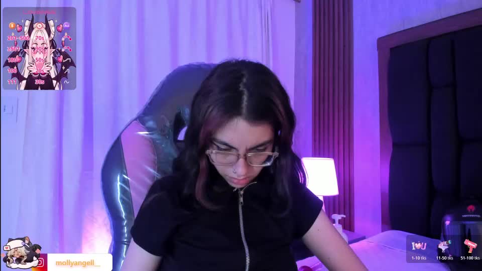 molly__a Webcam Chat September 22, 2026