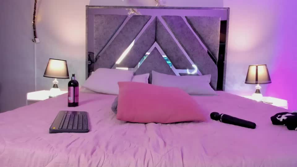 miss_belu Webcam Chat September 23, 2026