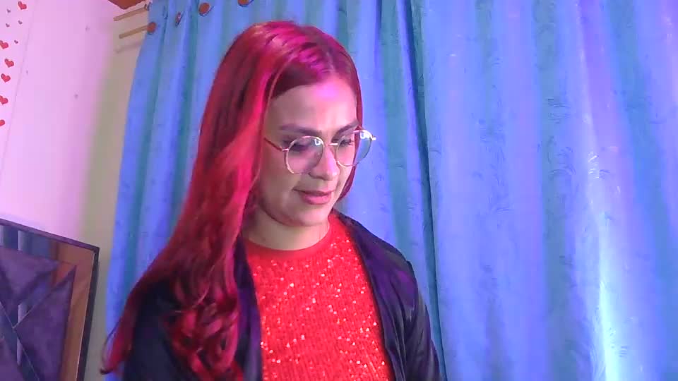 tiiny_emiily Webcam Chat September 23, 2026