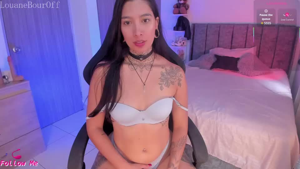 louanebouroff Webcam Chat September 23, 2026