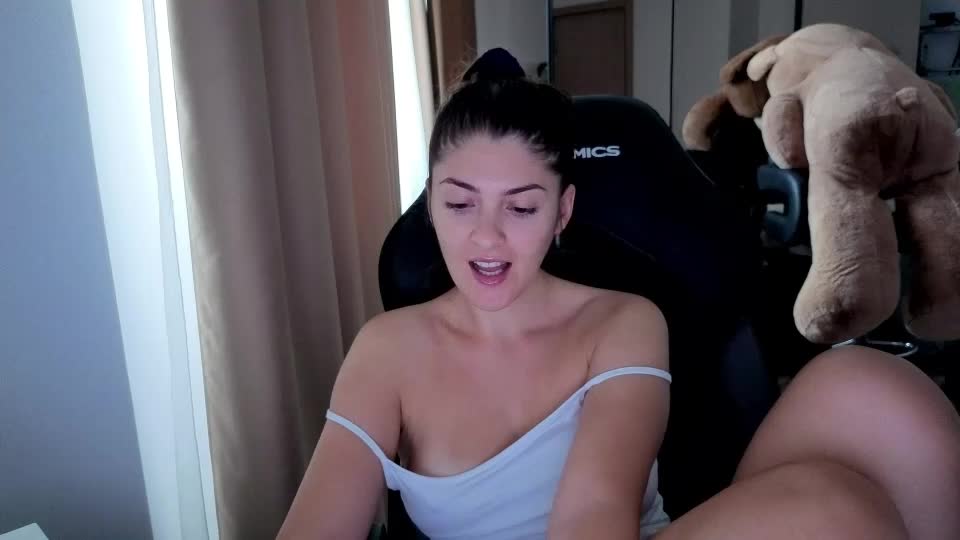 _just_a_simple_girl Webcam Chat September 23, 2026