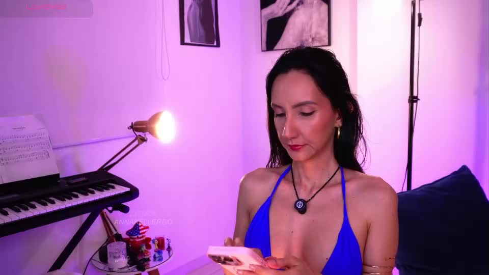annakellergo Webcam Chat September 23, 2026