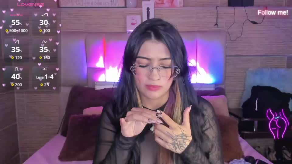 mia_smoke_ Webcam Chat September 23, 2026