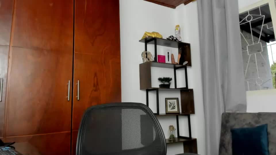 zamara_122 Webcam Chat September 23, 2026