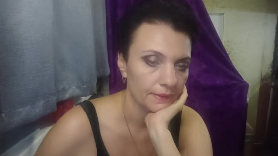hotmamaqueen234 Webcam Chat September 23, 2026