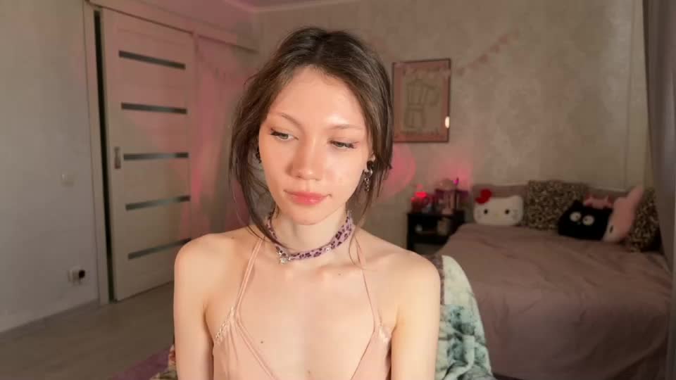 mia_pimmy Webcam Chat September 24, 2026
