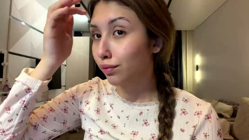 eleanorefrens Webcam Chat September 24, 2026