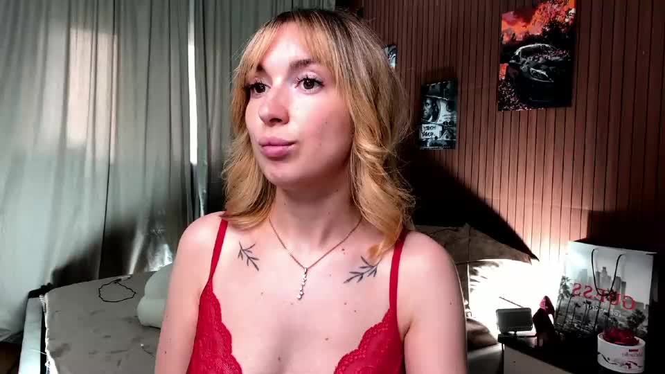 _crystal_moon_1 Webcam Chat September 24, 2026