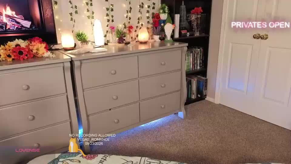 vegas_romance Webcam Chat September 24, 2026