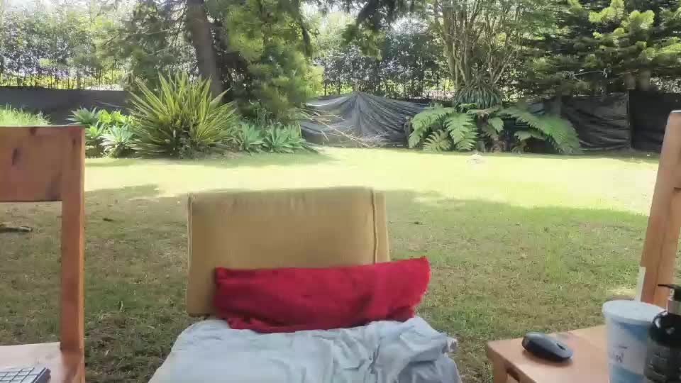 sarazuletaa Webcam Chat September 24, 2026