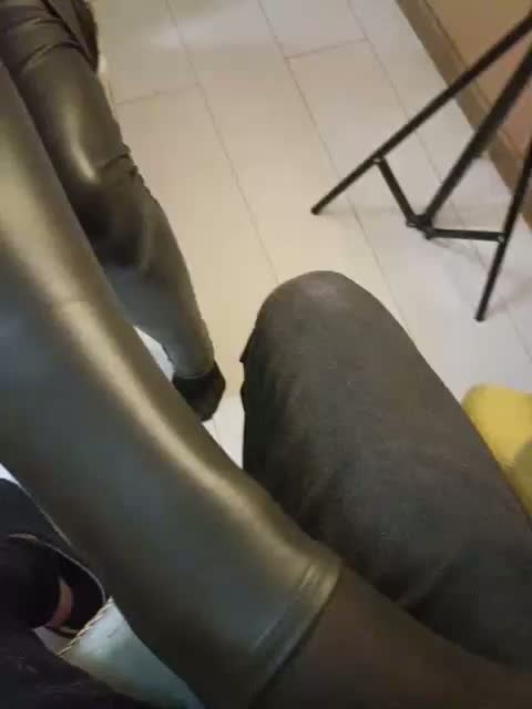 LOTOTELE Webcam Chat September 24, 2026