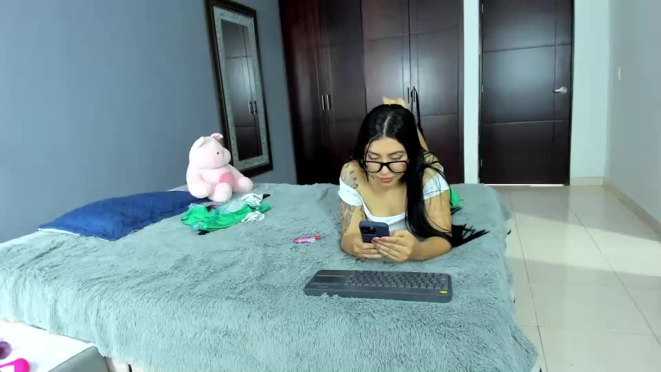 marianaandvalen Webcam Chat September 24, 2026