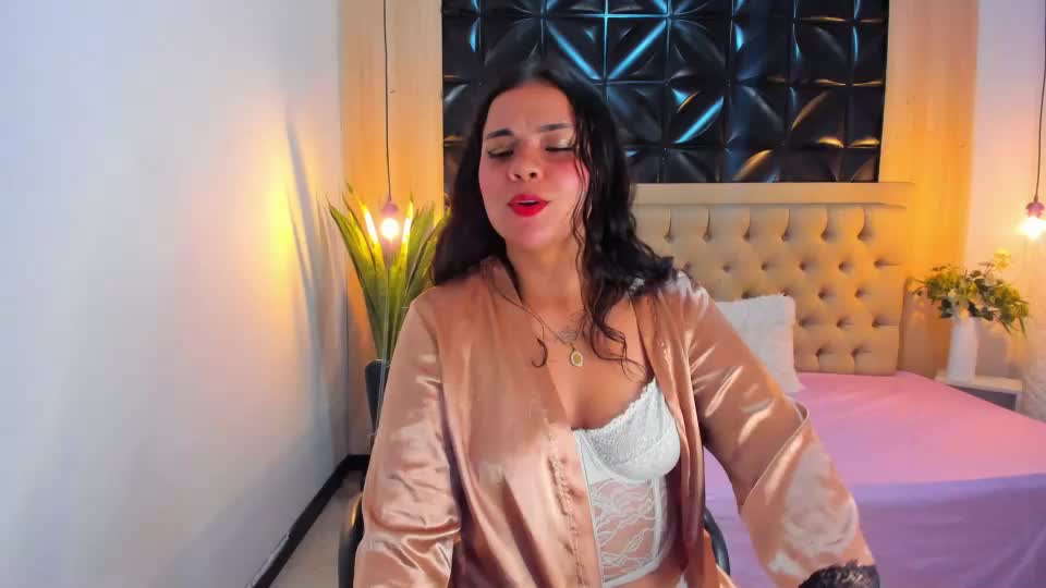 veyra_sereny Webcam Chat September 24, 2026