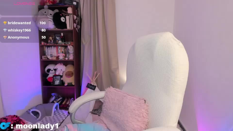 moonlady_ Webcam Chat September 24, 2026