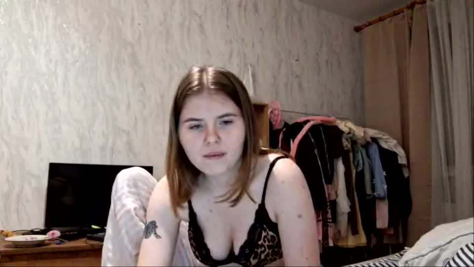 crystalstipp Webcam Chat September 25, 2026
