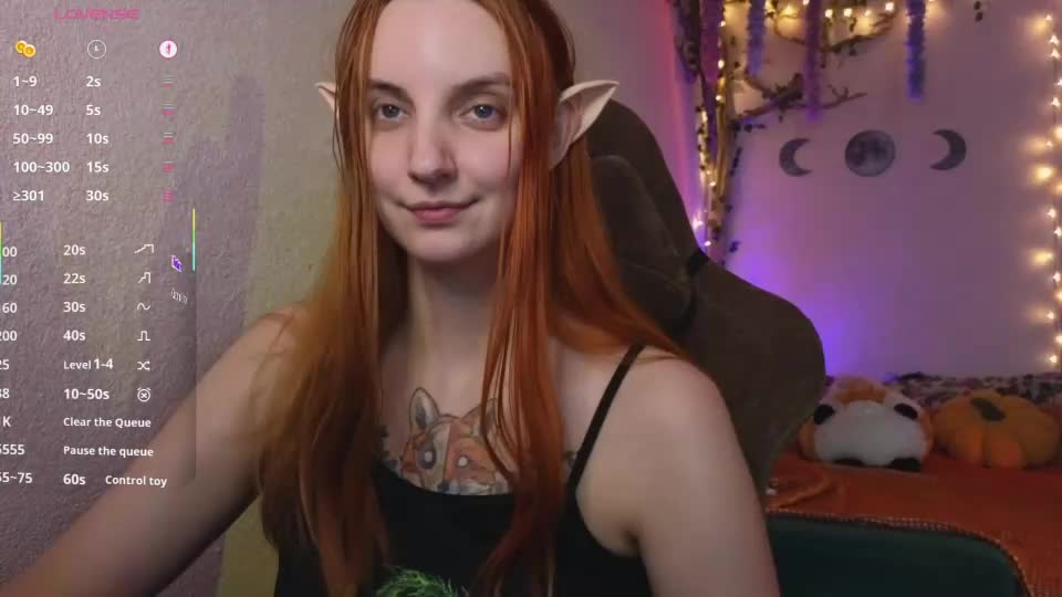 elfie_agatha Webcam Chat September 25, 2026