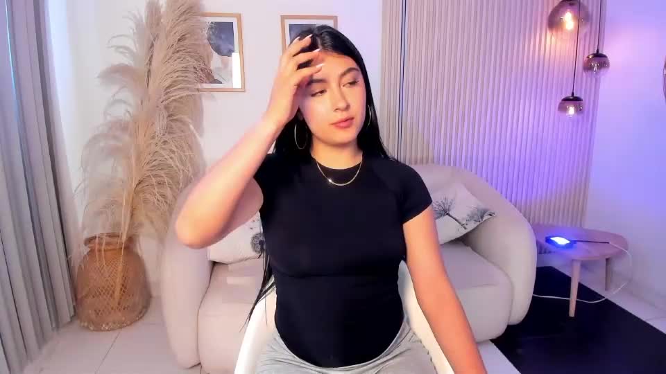 bella_rochee Webcam Chat September 25, 2026