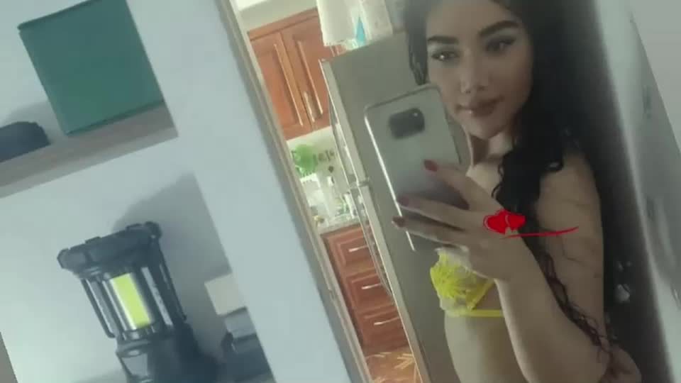 abbi_moon Webcam Chat September 25, 2026