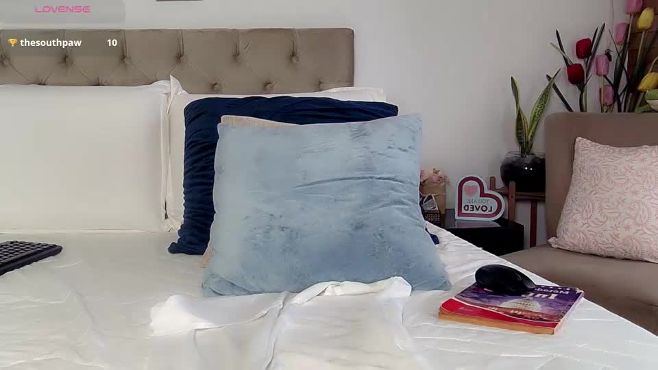 reese_yanella Webcam Chat September 25, 2026