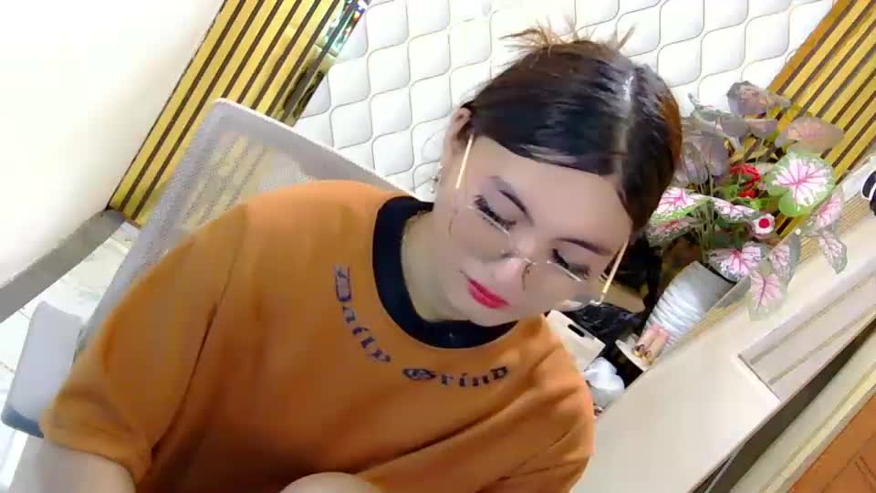 urdream_bride Webcam Chat September 25, 2026