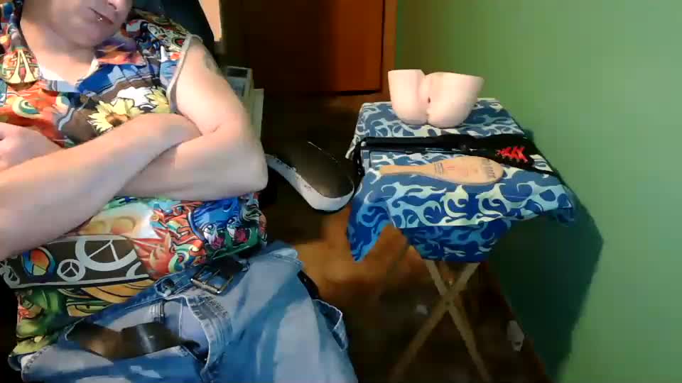 edwardaims_2please Webcam Chat September 26, 2026