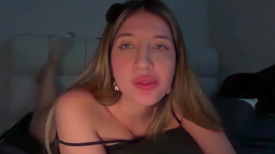 teffsweet18 Webcam Chat September 26, 2026