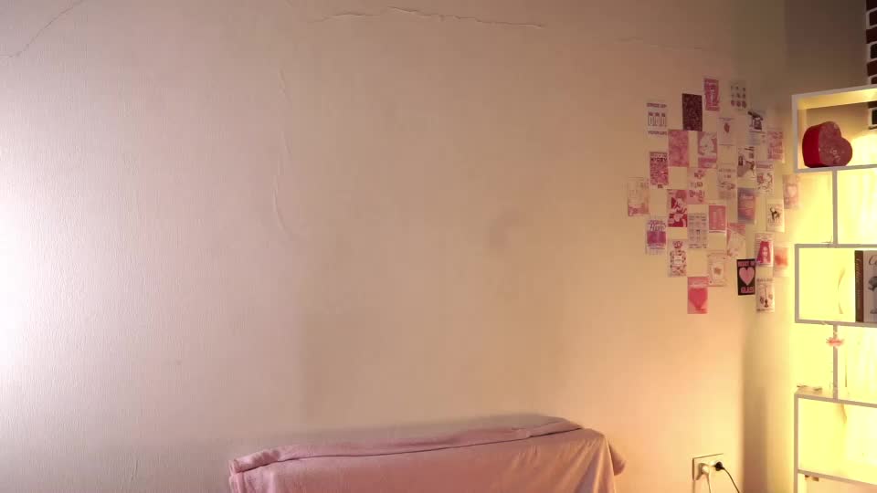 tomikavilandre Webcam Chat September 26, 2026