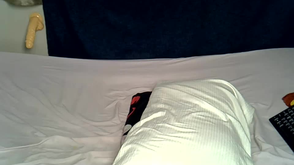 dark_petite_ Webcam Chat September 26, 2026