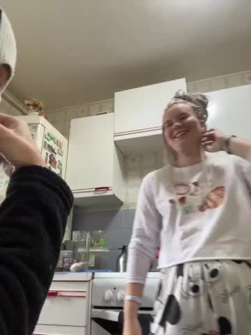 Bonnie-Clyde3 Webcam Chat September 27, 2026