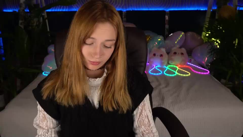 foxymayy Webcam Chat September 27, 2026