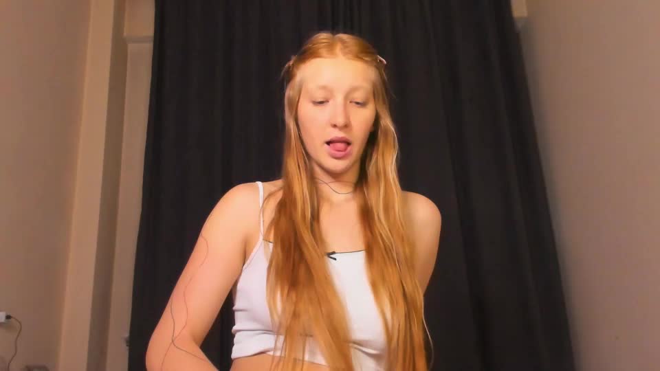 foxie_kiss Webcam Chat September 28, 2026