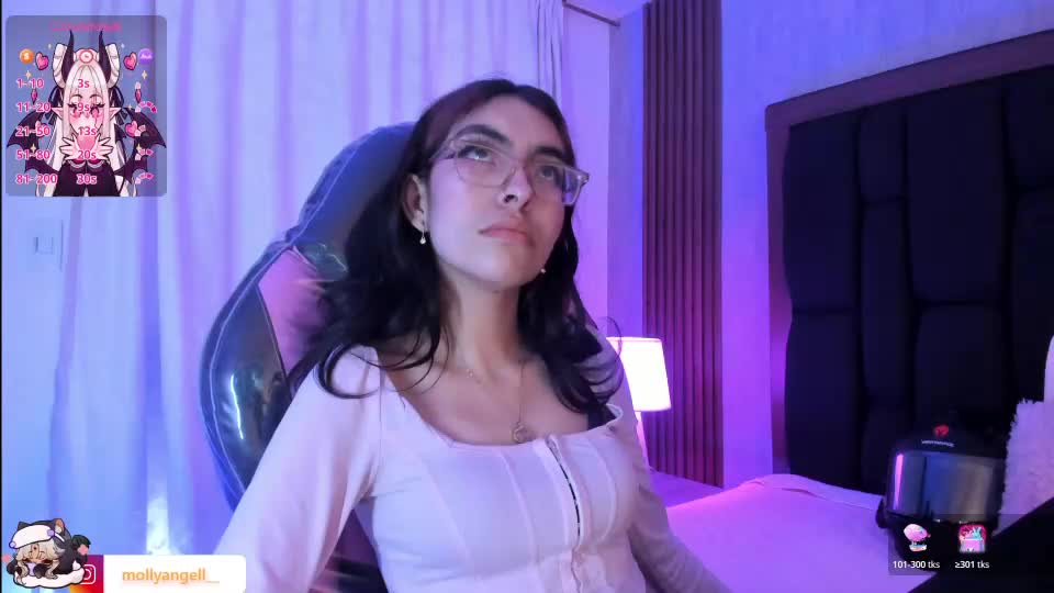 molly__a Webcam Chat September 28, 2026